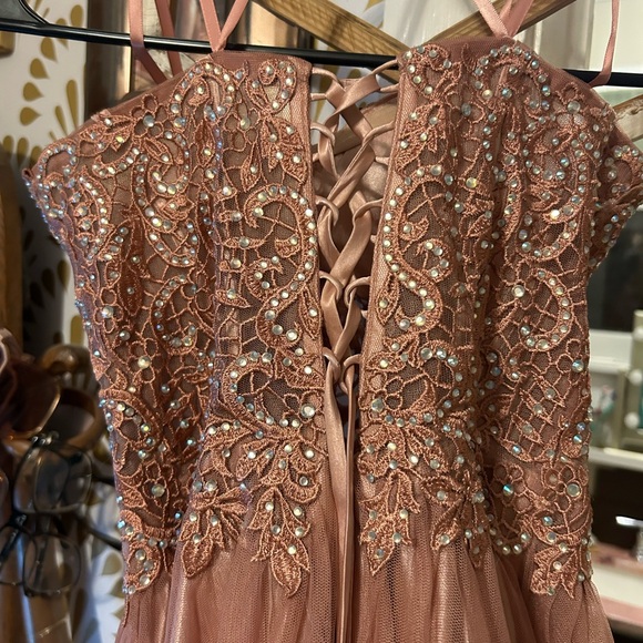 Prom/formal/Pageant Gown - Picture 3 of 3